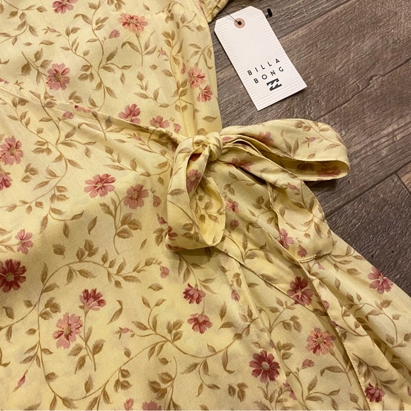 Billabong Sunlit Floral Mini Wrap Dress - Picture 10 of 14